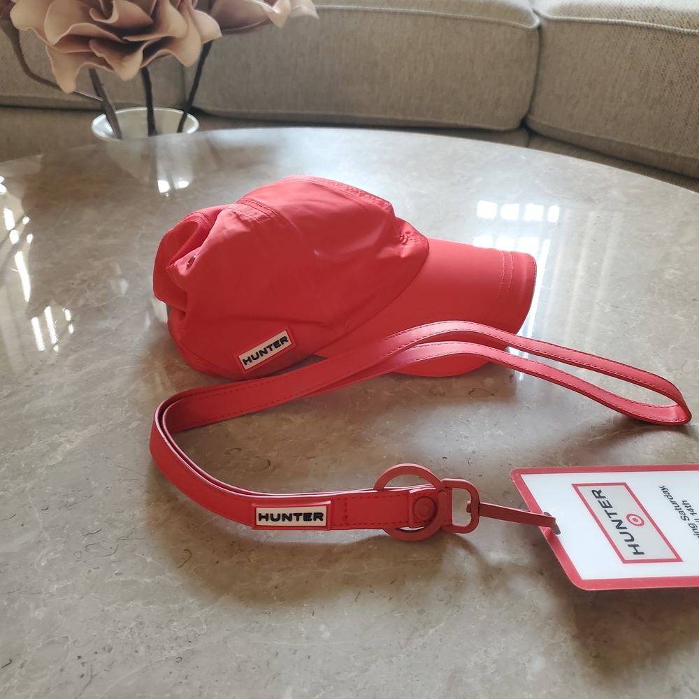 Hunter Red Cap